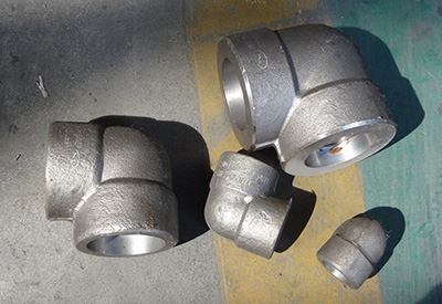 Coude 90° soudé par emboîtement